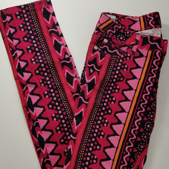Celebrity Pink Pants - Jeans Celebrity Pink Pants - Jeans